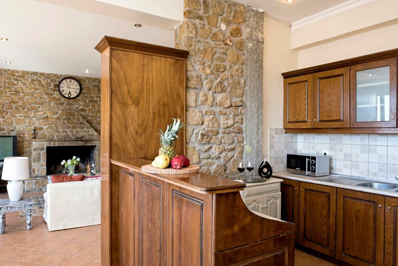 Вилла Kosta'S House Valanio Экстерьер фото