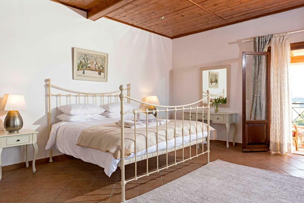 Вилла Kosta'S House Valanio Экстерьер фото